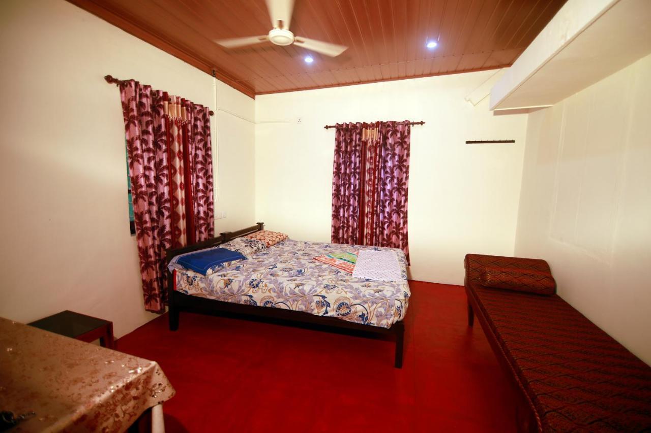 Munroe Lagoons Kollam Exterior photo